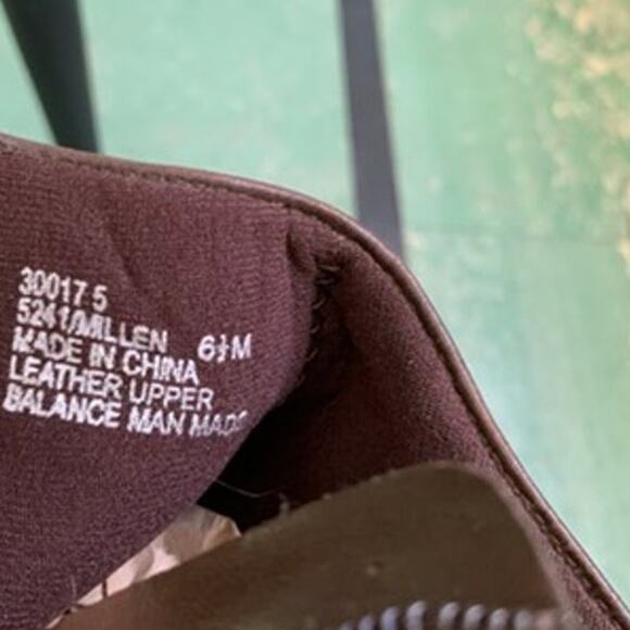 White Mountain Fairchild Brown Leather Square Toe Perfect Ankle Boots Size 6.5 - Picture 8 of 8